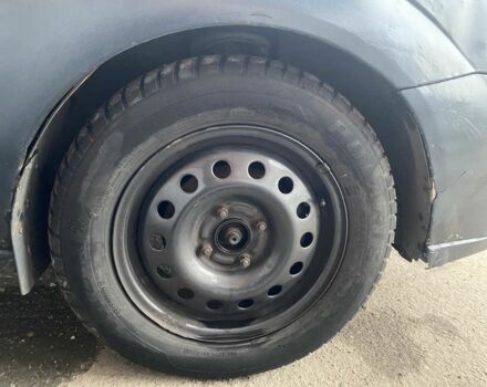 Синий Форд Фокус, объемом двигателя 1.6 л и пробегом 414 тыс. км за 2500 $, фото 8 на Automoto.ua