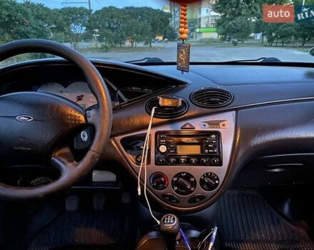 Синий Форд Фокус, объемом двигателя 1.6 л и пробегом 360 тыс. км за 2500 $, фото 13 на Automoto.ua