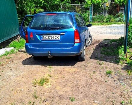 Синий Форд Фокус, объемом двигателя 1.8 л и пробегом 200 тыс. км за 2200 $, фото 3 на Automoto.ua