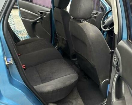 Синій Форд Фокус, об'ємом двигуна 1.8 л та пробігом 334 тис. км за 3100 $, фото 5 на Automoto.ua