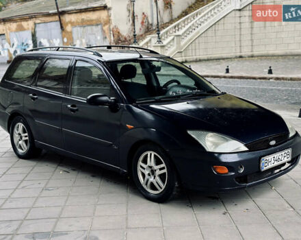 Синий Форд Фокус, объемом двигателя 1.75 л и пробегом 300 тыс. км за 2450 $, фото 2 на Automoto.ua