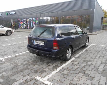 Синій Форд Фокус, об'ємом двигуна 1.8 л та пробігом 422 тис. км за 3200 $, фото 6 на Automoto.ua