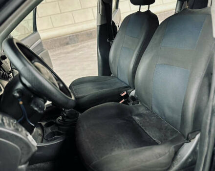 Синий Форд Фокус, объемом двигателя 1.75 л и пробегом 300 тыс. км за 2450 $, фото 7 на Automoto.ua