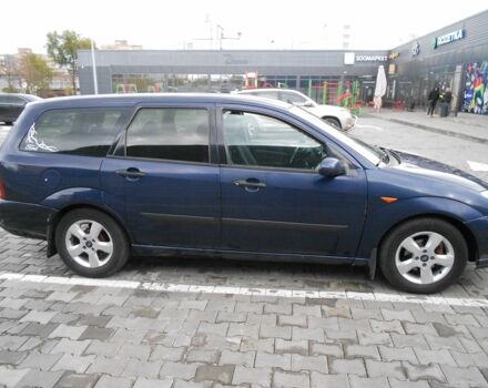 Синій Форд Фокус, об'ємом двигуна 1.8 л та пробігом 422 тис. км за 3200 $, фото 5 на Automoto.ua