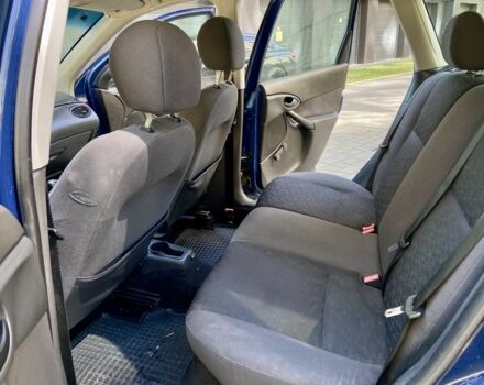 Синій Форд Фокус, об'ємом двигуна 1.4 л та пробігом 2 тис. км за 2600 $, фото 7 на Automoto.ua