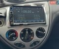 Синий Форд Фокус, объемом двигателя 1.6 л и пробегом 300 тыс. км за 3000 $, фото 25 на Automoto.ua