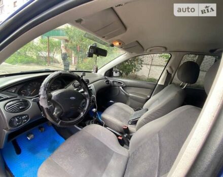 Синий Форд Фокус, объемом двигателя 1.6 л и пробегом 540 тыс. км за 2750 $, фото 1 на Automoto.ua