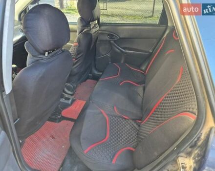 Синий Форд Фокус, объемом двигателя 1.8 л и пробегом 341 тыс. км за 2800 $, фото 5 на Automoto.ua