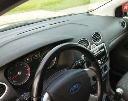 Синій Форд Фокус, об'ємом двигуна 1.6 л та пробігом 215 тис. км за 4700 $, фото 31 на Automoto.ua