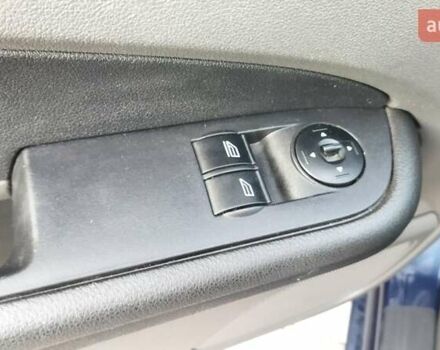 Синій Форд Фокус, об'ємом двигуна 1.6 л та пробігом 215 тис. км за 4700 $, фото 27 на Automoto.ua