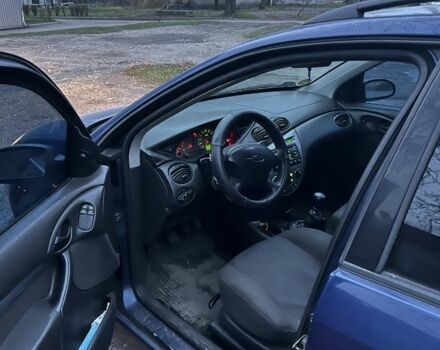 Синій Форд Фокус, об'ємом двигуна 1.8 л та пробігом 341 тис. км за 3500 $, фото 4 на Automoto.ua