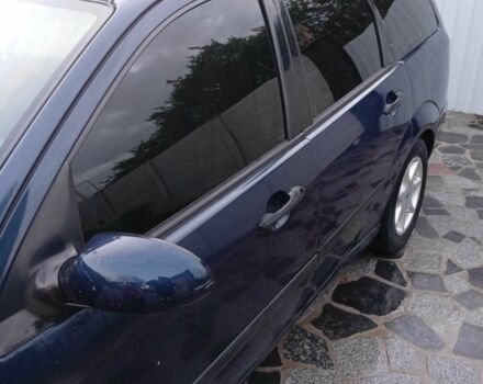 Синий Форд Фокус, объемом двигателя 1.8 л и пробегом 480 тыс. км за 3400 $, фото 2 на Automoto.ua