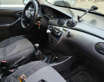 Синий Форд Фокус, объемом двигателя 1.8 л и пробегом 400 тыс. км за 2850 $, фото 12 на Automoto.ua