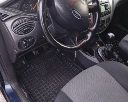 Синий Форд Фокус, объемом двигателя 1.8 л и пробегом 480 тыс. км за 3400 $, фото 14 на Automoto.ua