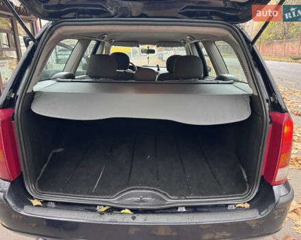 Синій Форд Фокус, об'ємом двигуна 1.8 л та пробігом 248 тис. км за 3800 $, фото 4 на Automoto.ua