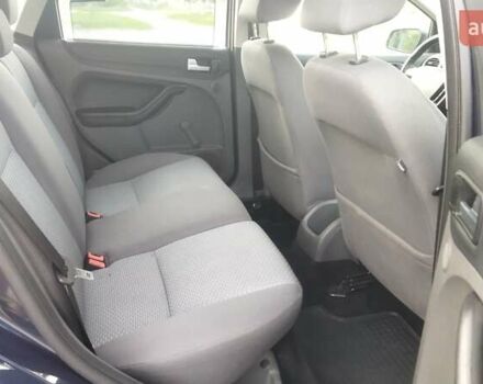 Синій Форд Фокус, об'ємом двигуна 1.6 л та пробігом 215 тис. км за 4700 $, фото 45 на Automoto.ua