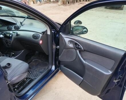 Синий Форд Фокус, объемом двигателя 1.8 л и пробегом 400 тыс. км за 2850 $, фото 15 на Automoto.ua