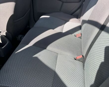 Синій Форд Фокус, об'ємом двигуна 1.6 л та пробігом 261 тис. км за 4650 $, фото 3 на Automoto.ua