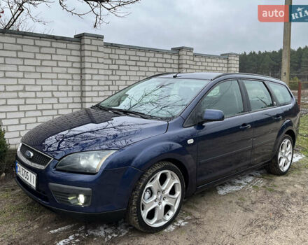 Синий Форд Фокус, объемом двигателя 1.56 л и пробегом 253 тыс. км за 4400 $, фото 2 на Automoto.ua