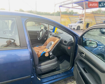 Синій Форд Фокус, об'ємом двигуна 1.6 л та пробігом 265 тис. км за 5500 $, фото 16 на Automoto.ua