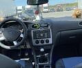 Синій Форд Фокус, об'ємом двигуна 1.6 л та пробігом 265 тис. км за 3807 $, фото 8 на Automoto.ua