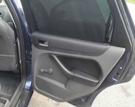 Синий Форд Фокус, объемом двигателя 1.6 л и пробегом 250 тыс. км за 4800 $, фото 5 на Automoto.ua