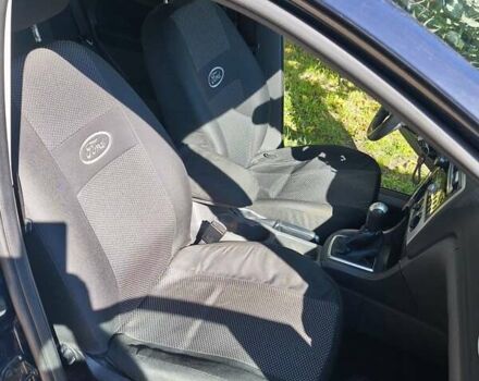 Синий Форд Фокус, объемом двигателя 1.6 л и пробегом 199 тыс. км за 5100 $, фото 5 на Automoto.ua