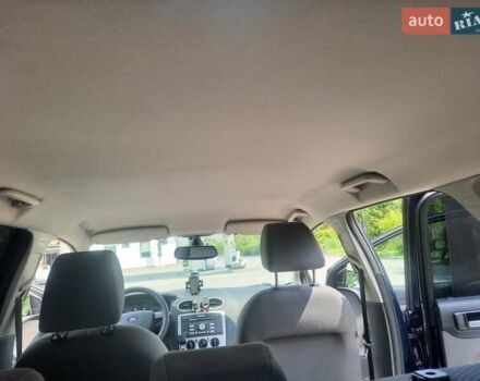 Синий Форд Фокус, объемом двигателя 1.6 л и пробегом 250 тыс. км за 4800 $, фото 16 на Automoto.ua