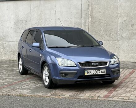 Синий Форд Фокус, объемом двигателя 2 л и пробегом 260 тыс. км за 5500 $, фото 4 на Automoto.ua