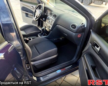 Синій Форд Фокус, об'ємом двигуна 1.6 л та пробігом 253 тис. км за 4700 $, фото 9 на Automoto.ua