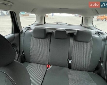 Синій Форд Фокус, об'ємом двигуна 1.6 л та пробігом 236 тис. км за 4400 $, фото 12 на Automoto.ua