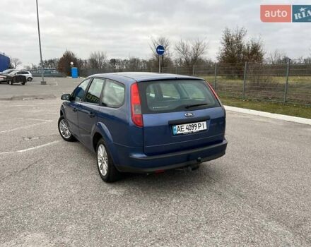 Синій Форд Фокус, об'ємом двигуна 1.39 л та пробігом 300 тис. км за 5000 $, фото 5 на Automoto.ua