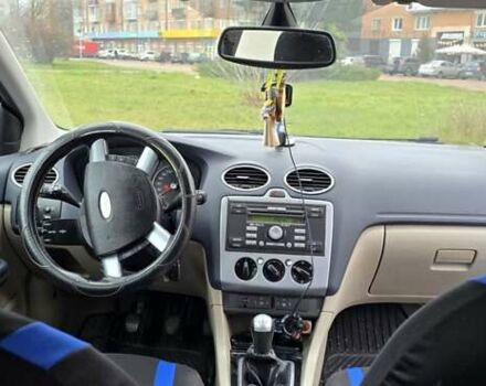 Синий Форд Фокус, объемом двигателя 1.6 л и пробегом 240 тыс. км за 4200 $, фото 7 на Automoto.ua