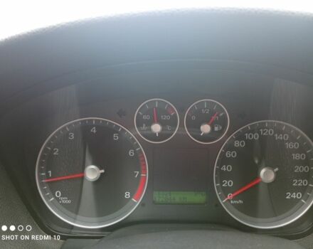 Форд Фокус 2005 в Чернигове на Automoto.ua Синий Форд Фокус, объемом двигателя 1.6 л и пробегом 172 тыс. км за 4900 $, фото 10 на Automoto.ua