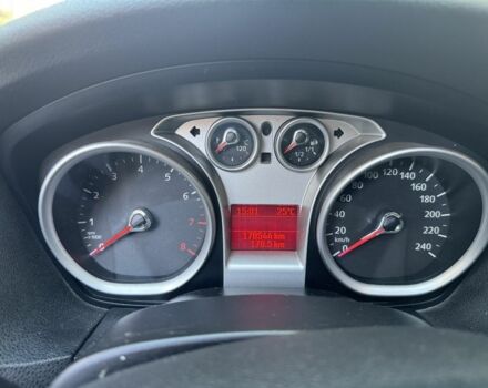 Синій Форд Фокус, об'ємом двигуна 1.4 л та пробігом 178 тис. км за 5000 $, фото 6 на Automoto.ua