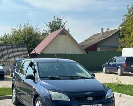 Синій Форд Фокус, об'ємом двигуна 1.6 л та пробігом 250 тис. км за 2999 $, фото 6 на Automoto.ua
