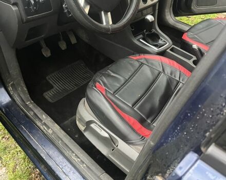 Синий Форд Фокус, объемом двигателя 1.6 л и пробегом 2 тыс. км за 3200 $, фото 5 на Automoto.ua