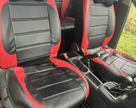 Синий Форд Фокус, объемом двигателя 1.6 л и пробегом 2 тыс. км за 3200 $, фото 6 на Automoto.ua