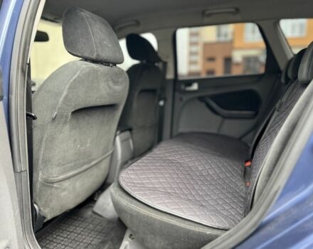 Синий Форд Фокус, объемом двигателя 2 л и пробегом 260 тыс. км за 5500 $, фото 10 на Automoto.ua