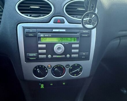 Синий Форд Фокус, объемом двигателя 1.6 л и пробегом 220 тыс. км за 4500 $, фото 11 на Automoto.ua