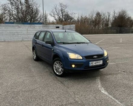 Синій Форд Фокус, об'ємом двигуна 1.4 л та пробігом 300 тис. км за 5000 $, фото 1 на Automoto.ua