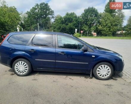 Синий Форд Фокус, объемом двигателя 1.6 л и пробегом 250 тыс. км за 4800 $, фото 31 на Automoto.ua