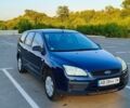 Синий Форд Фокус, объемом двигателя 1.6 л и пробегом 272 тыс. км за 4600 $, фото 1 на Automoto.ua