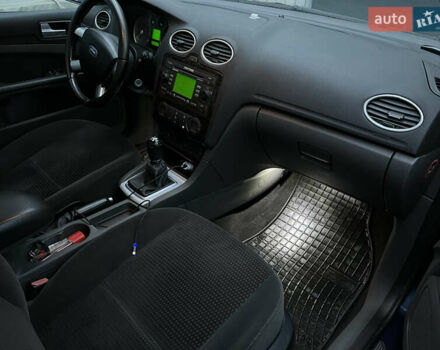 Синий Форд Фокус, объемом двигателя 1.56 л и пробегом 253 тыс. км за 4400 $, фото 38 на Automoto.ua