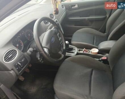 Синій Форд Фокус, об'ємом двигуна 1.6 л та пробігом 201 тис. км за 4500 $, фото 7 на Automoto.ua