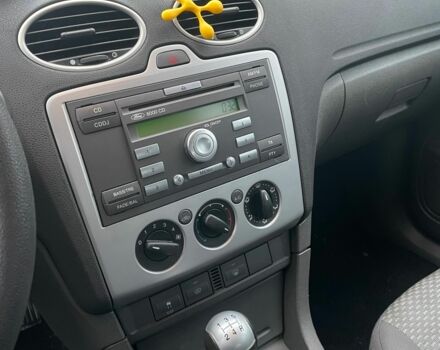 Синий Форд Фокус, объемом двигателя 1.6 л и пробегом 153 тыс. км за 4000 $, фото 8 на Automoto.ua