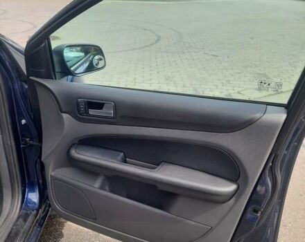 Синий Форд Фокус, объемом двигателя 1.6 л и пробегом 250 тыс. км за 4800 $, фото 40 на Automoto.ua