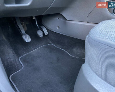 Синий Форд Фокус, объемом двигателя 1.6 л и пробегом 350 тыс. км за 3950 $, фото 7 на Automoto.ua