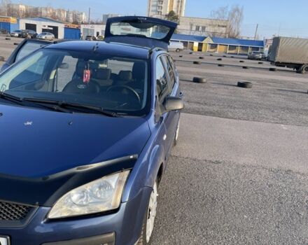 Синий Форд Фокус, объемом двигателя 1.8 л и пробегом 226 тыс. км за 3200 $, фото 3 на Automoto.ua