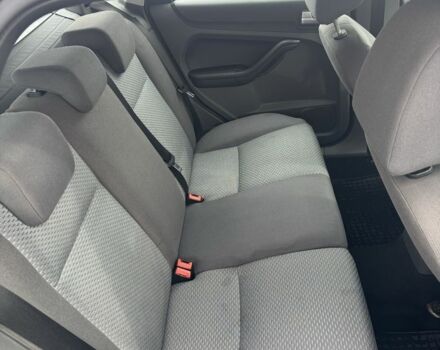 Форд Фокус 2006 в Житомире на Automoto.ua Синий Форд Фокус, объемом двигателя 1.8 л и пробегом 205 тыс. км за 4550 $, фото 3 на Automoto.ua